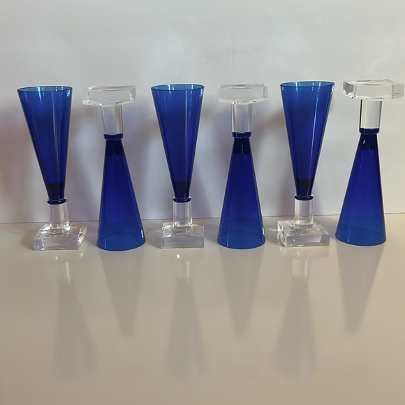 Acrylic cobalt blue champagne drink, glasses square footed base tapered top E2 - Picture 4 of 8
